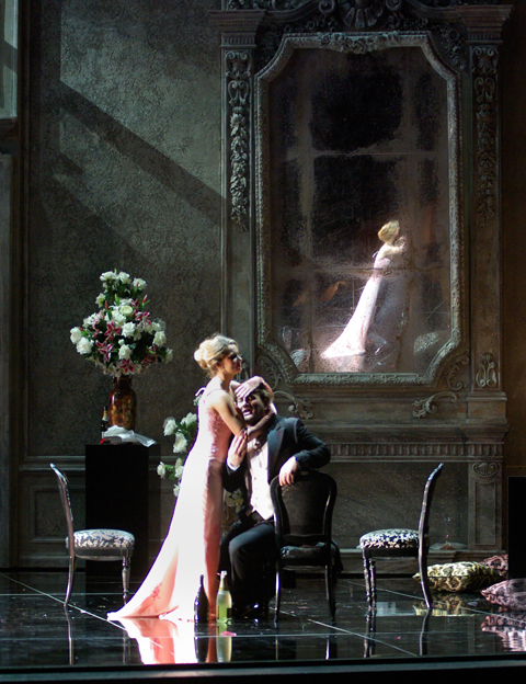 La Traviata 2009 Regia Hugo De Ana