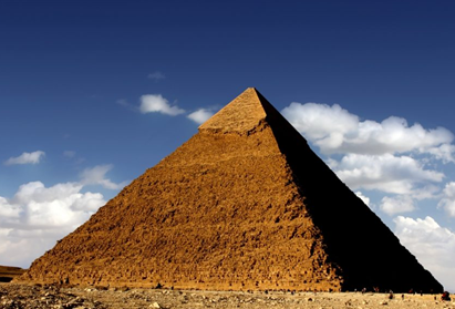 UNA PIRAMIDE ALTA 26 metri per l’ AIDA di Oderzo (Tv)